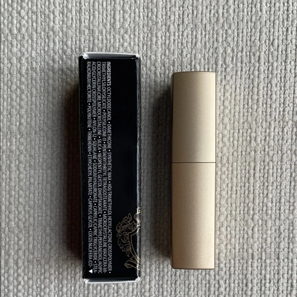 Bobbi Brown Luxe Matte Lipstick mini - claret 04